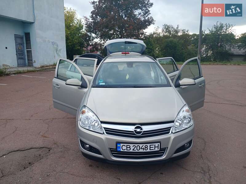 Opel Astra 2008