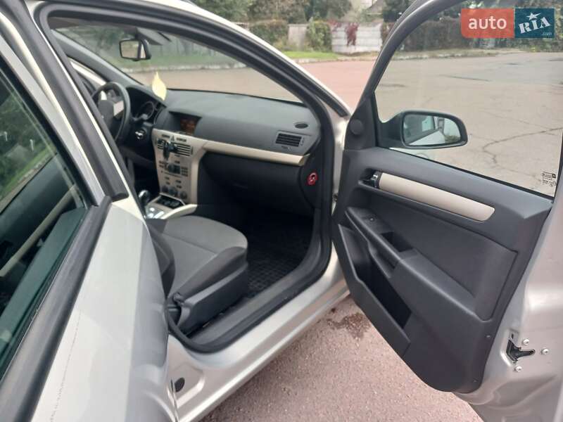 Універсал Opel Astra 2008 в Чернігові фото 16 Універсал Opel Astra 2008 в Чернігові
