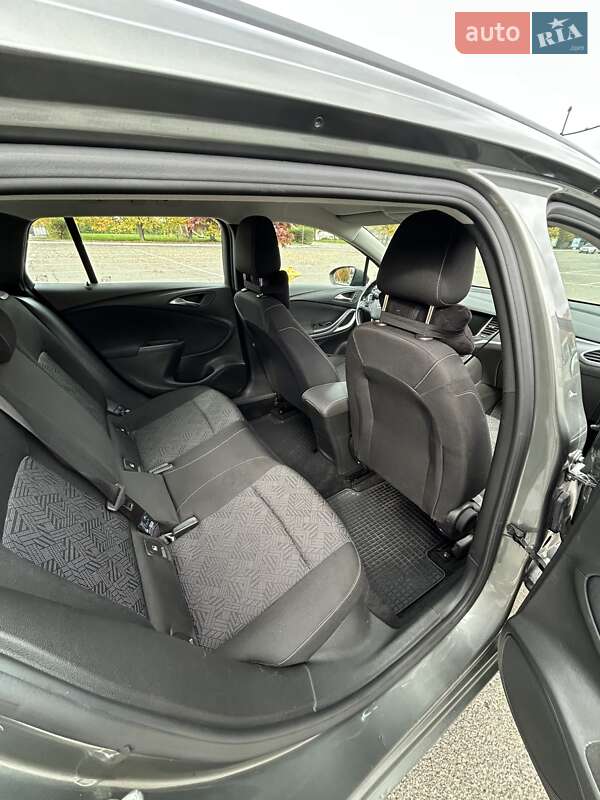 Универсал Opel Astra 2018 в Броварах фото 13 Универсал Opel Astra 2018 в Броварах