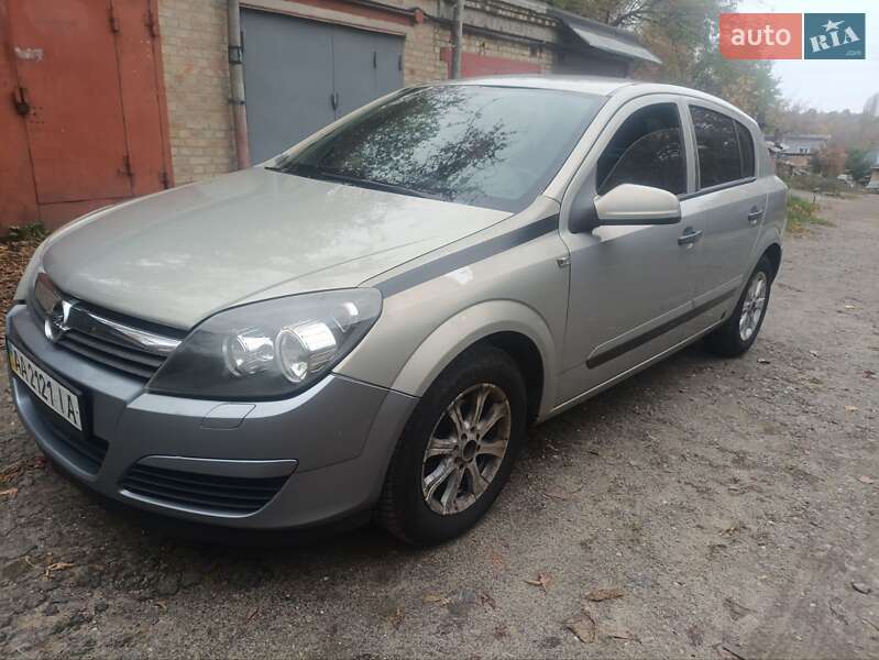 Хэтчбек Opel Astra 2006 в Киеве фото Хэтчбек Opel Astra 2006 в Киеве