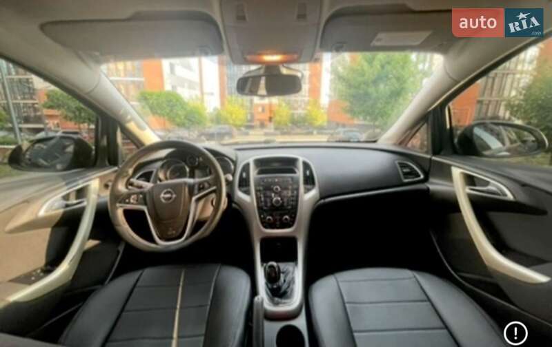 Хетчбек Opel Astra 2012 в Івано-Франківську фото 10 Хетчбек Opel Astra 2012 в Івано-Франківську