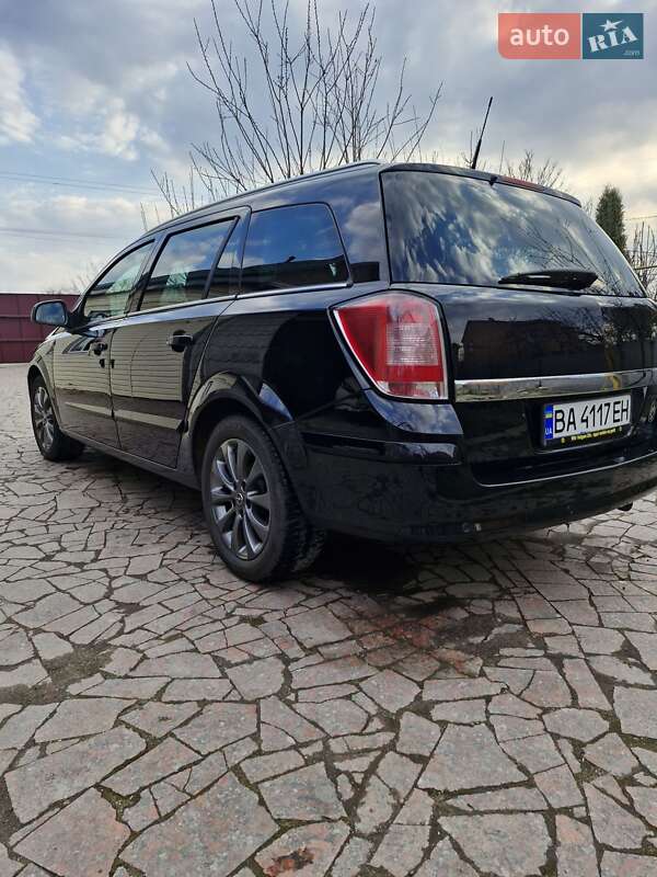 Универсал Opel Astra 2009 в Александрие фото 4 Универсал Opel Astra 2009 в Александрие