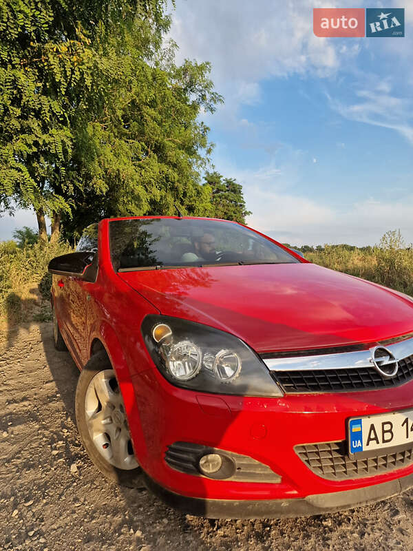 Кабріолет Opel Astra 2006 в Вінниці