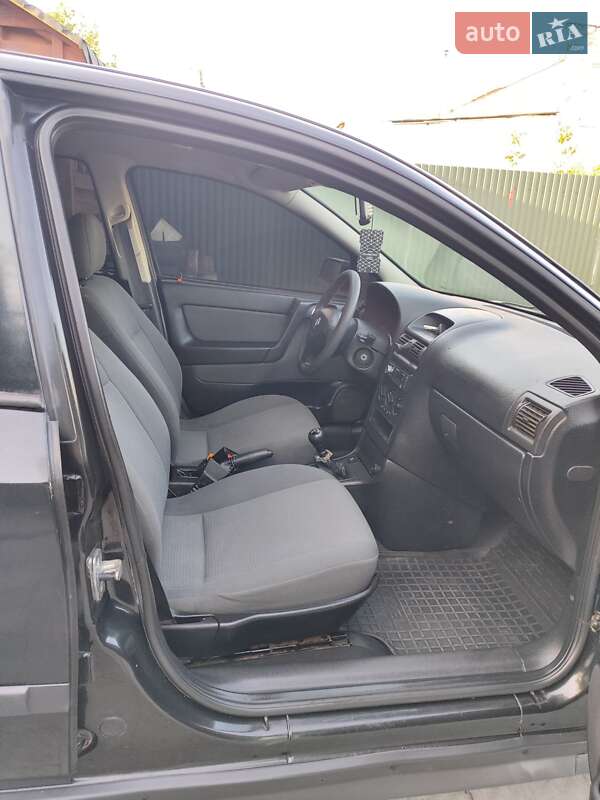 Седан Opel Astra 2008 в Сокале фото 12 Седан Opel Astra 2008 в Сокале