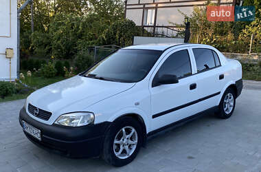 Седан Opel Astra 2000 в  фото 2 Седан Opel Astra 2000 в
