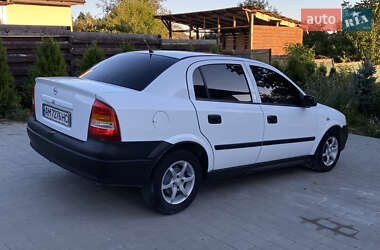 Седан Opel Astra 2000 в  фото 6 Седан Opel Astra 2000 в