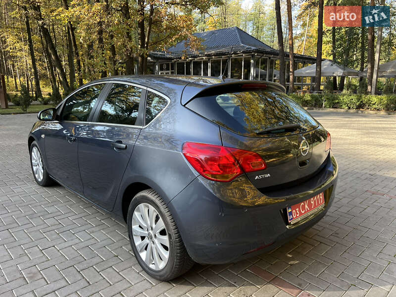 Хэтчбек Opel Astra 2009 в Луцке фото 6 Хэтчбек Opel Astra 2009 в Луцке