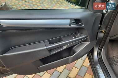 Универсал Opel Astra 2010 в 