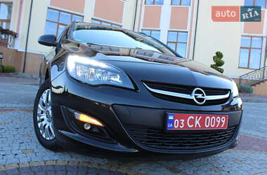 Универсал Opel Astra 2015 в 