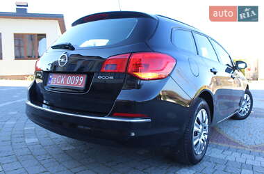Универсал Opel Astra 2015 в 