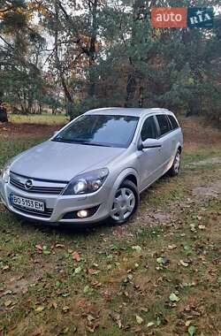 Універсал Opel Astra 2008 в Кременці