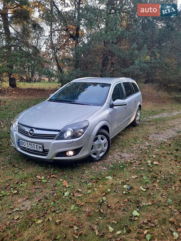 Opel Astra 2008