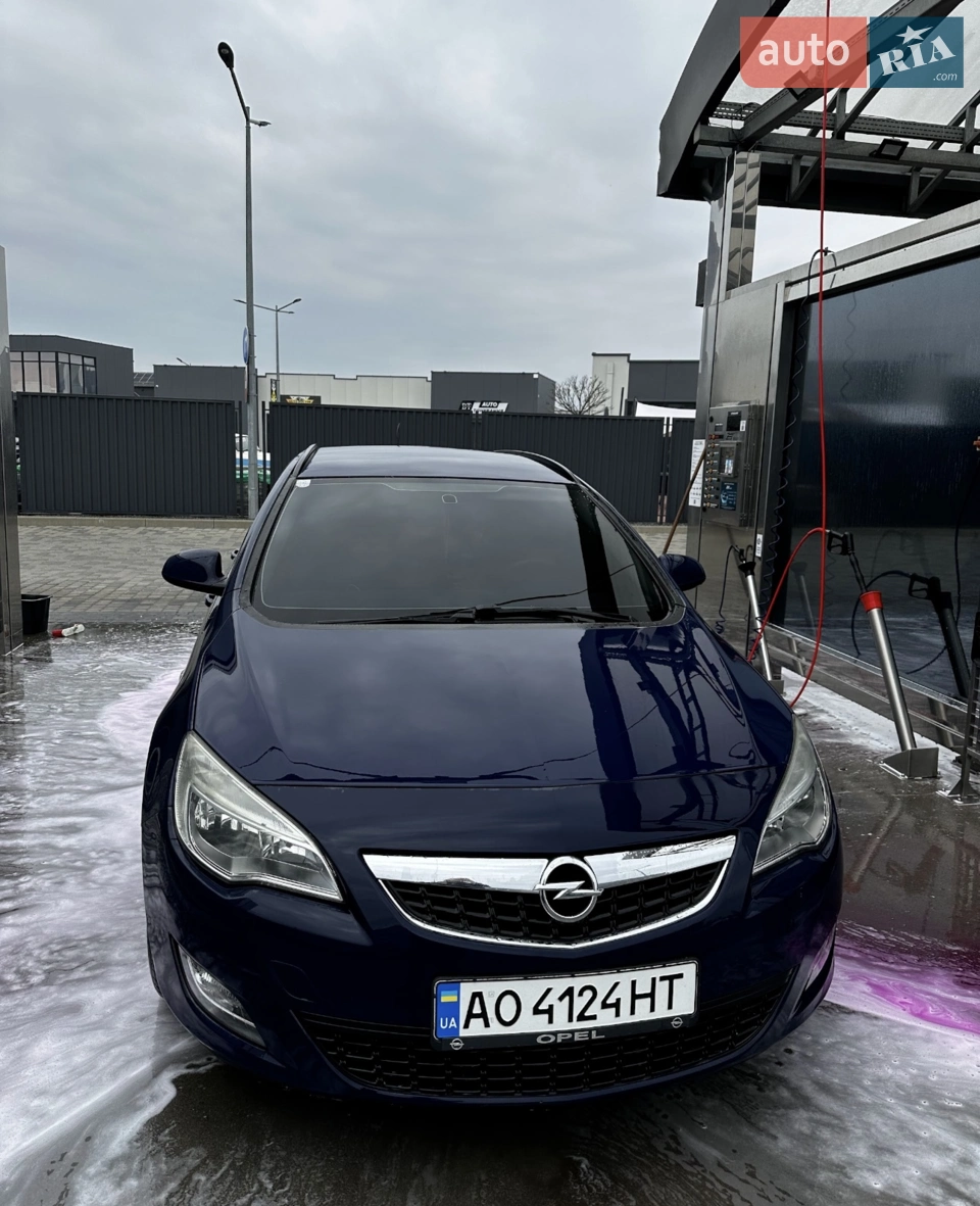 2010 Opel Astra - мініатюра 6
