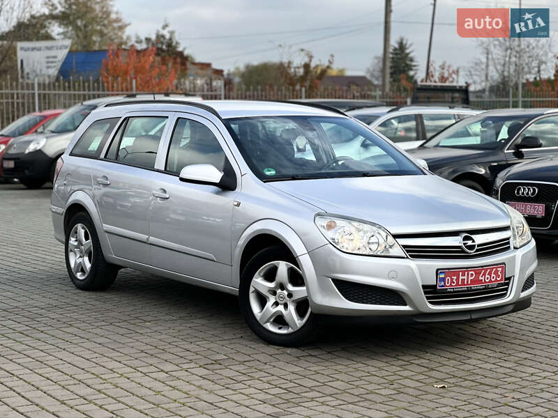 Універсал Opel Astra 2008 в Старокостянтинові фото Універсал Opel Astra 2008 в Старокостянтинові