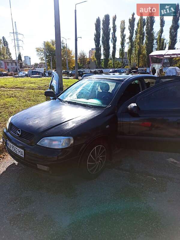 Седан Opel Astra 2007 в Києві