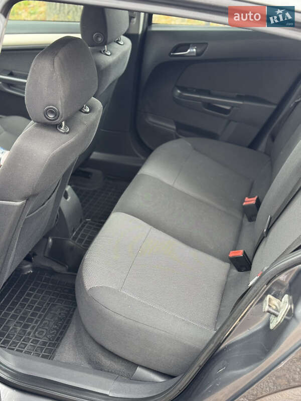 Хэтчбек Opel Astra 2008 в Виннице фото 21 Хэтчбек Opel Astra 2008 в Виннице