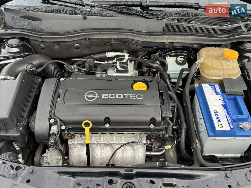 Универсал Opel Astra 2010 в Луцке фото 12 Универсал Opel Astra 2010 в Луцке