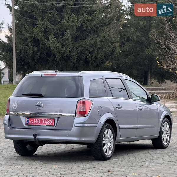 Универсал Opel Astra 2009 в Дубно фото 9 Универсал Opel Astra 2009 в Дубно