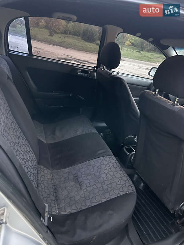 Седан Opel Astra 2007 в Кременце фото 9 Седан Opel Astra 2007 в Кременце