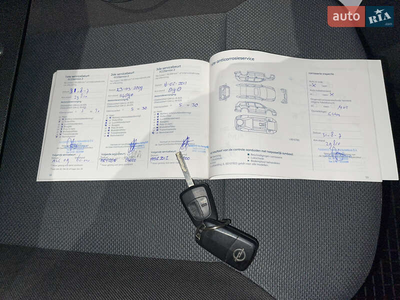 Хэтчбек Opel Astra 2005 в Киеве фото 45 Хэтчбек Opel Astra 2005 в Киеве