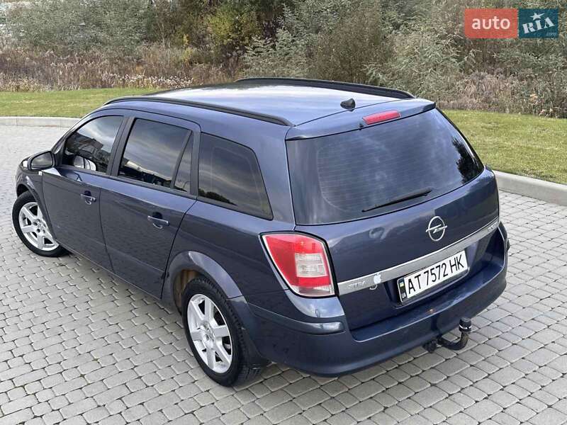 Універсал Opel Astra 2008 в Львові