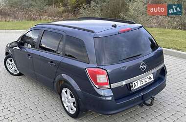 Универсал Opel Astra 2008 в 