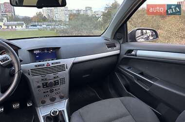 Универсал Opel Astra 2008 в 
