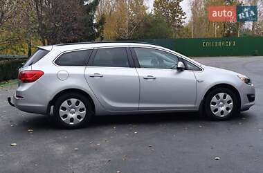 Універсал Opel Astra 2014 в 