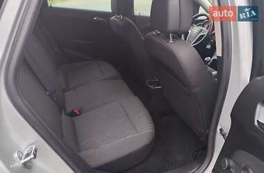 Універсал Opel Astra 2014 в 