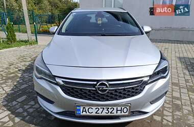 Универсал Opel Astra 2016 в Горохове