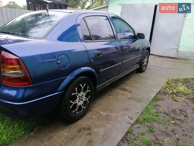 Седан Opel Astra 2004 в Прилуках фото 4 Седан Opel Astra 2004 в Прилуках