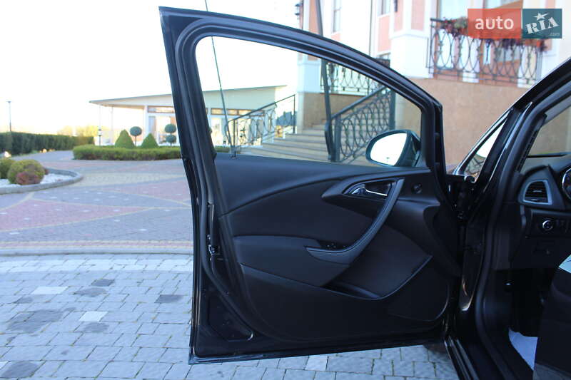 Універсал Opel Astra 2015 в Трускавці фото 57 Універсал Opel Astra 2015 в Трускавці