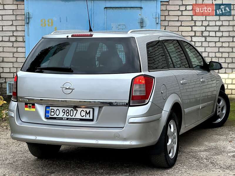 Универсал Opel Astra 2009 в Николаеве
