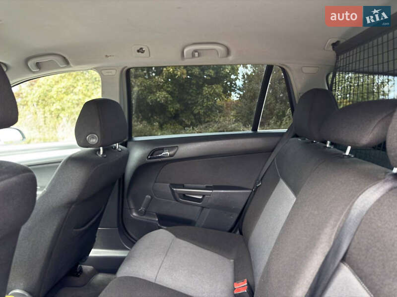 Универсал Opel Astra 2005 в Тернополе фото 37 Универсал Opel Astra 2005 в Тернополе