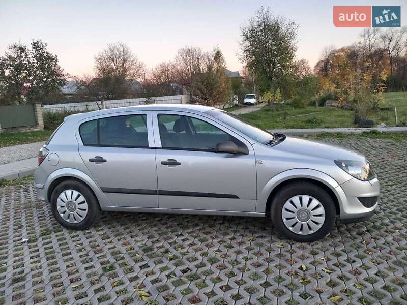 Хетчбек Opel Astra 2009 в Коломиї фото 6 Хетчбек Opel Astra 2009 в Коломиї