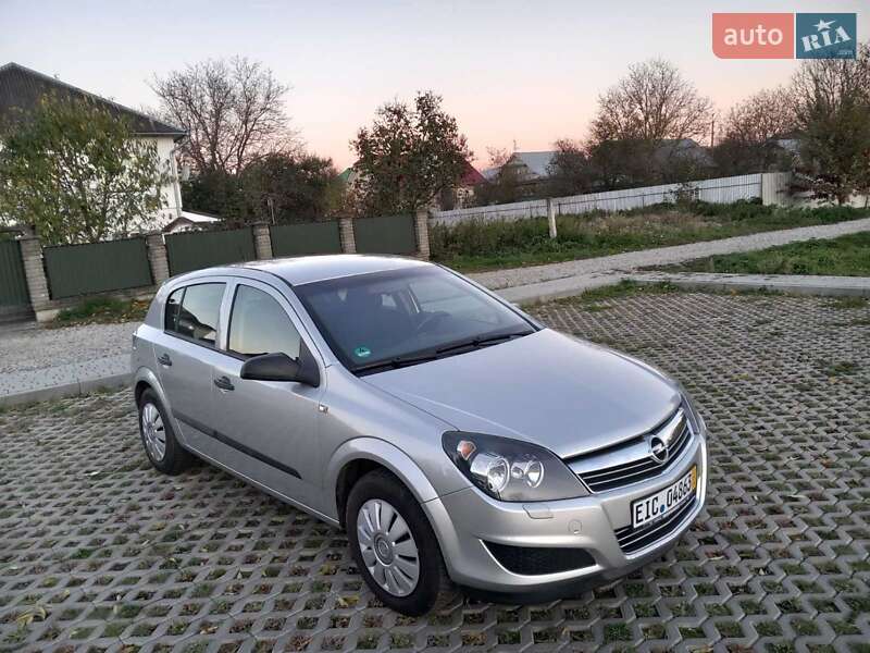 Хетчбек Opel Astra 2009 в Коломиї фото 2 Хетчбек Opel Astra 2009 в Коломиї