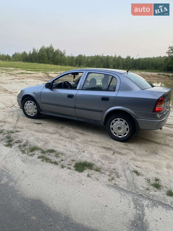 Седан Opel Astra 2006 в Рафалівці фото 4 Седан Opel Astra 2006 в Рафалівці