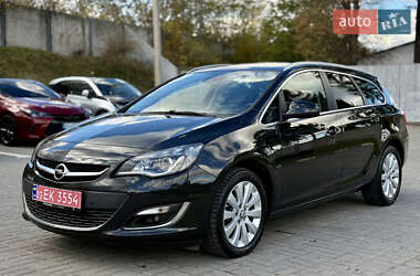 Универсал Opel Astra 2016 в Тернополе