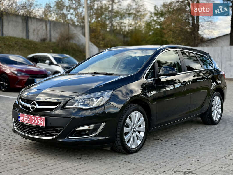Универсал Opel Astra 2016 в Тернополе