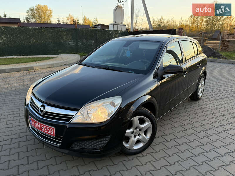 Opel Astra 2008 Opel Astra 2008