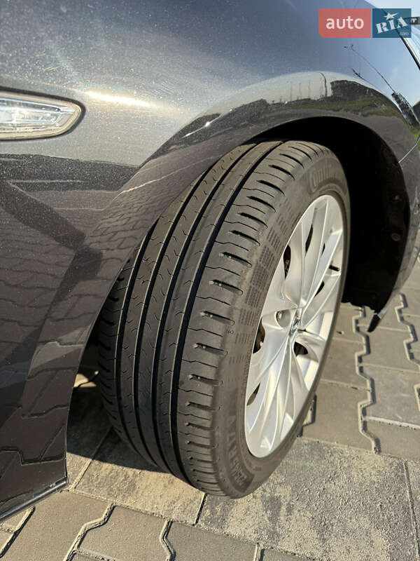 Універсал Opel Astra 2016 в Луцьку