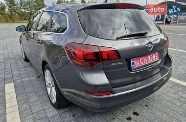 Универсал Opel Astra 2010 в 
