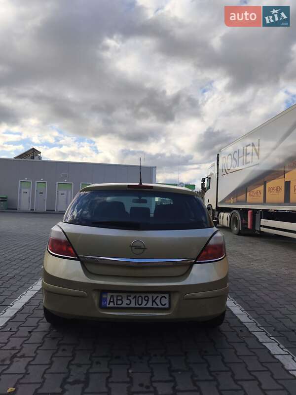 Хэтчбек Opel Astra 2004 в Виннице фото 3 Хэтчбек Opel Astra 2004 в Виннице