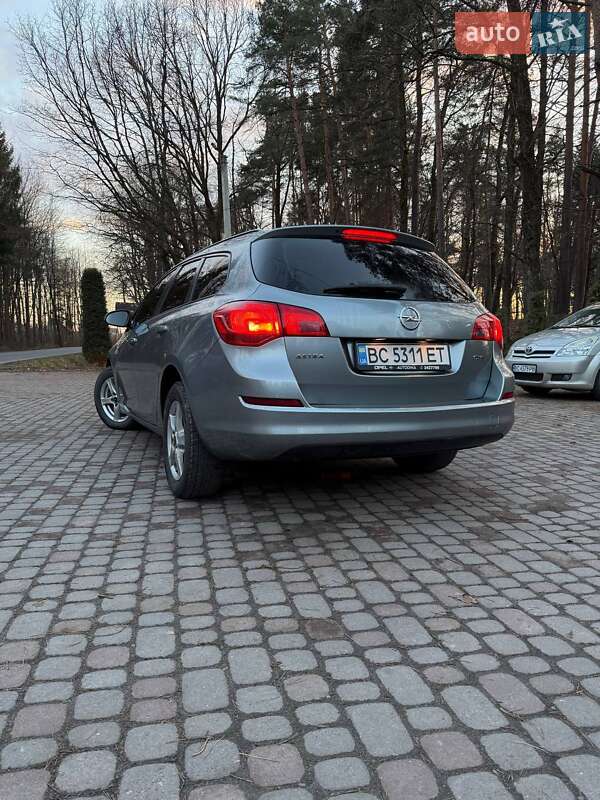 Універсал Opel Astra 2011 в Дрогобичі фото 5 Універсал Opel Astra 2011 в Дрогобичі