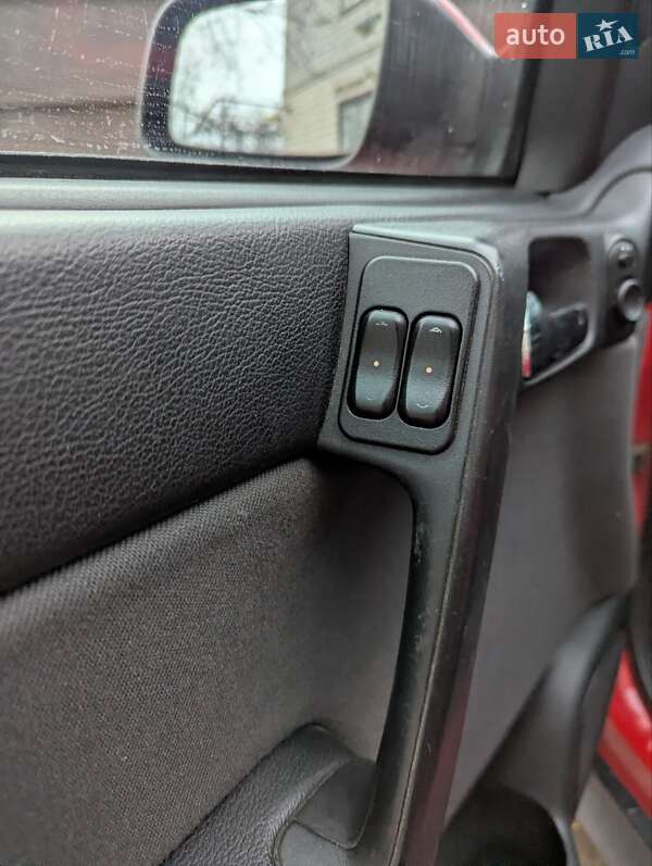 Хэтчбек Opel Astra 2006 в Харькове