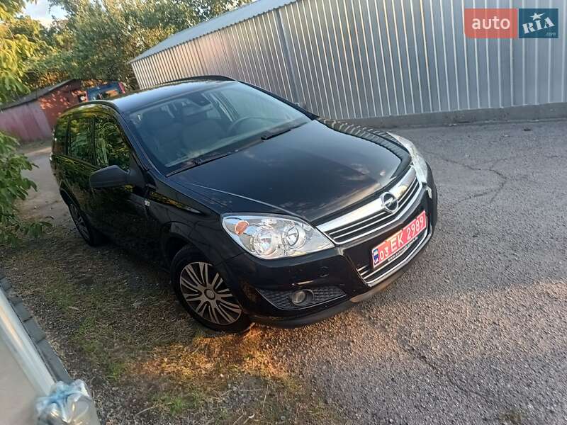 Универсал Opel Astra 2007 в Черкассах