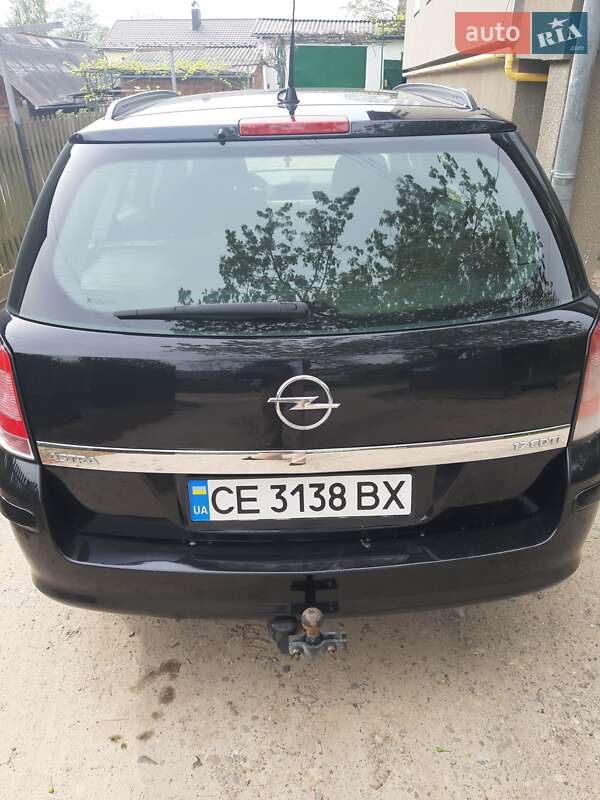 Универсал Opel Astra 2007 в Сторожинце