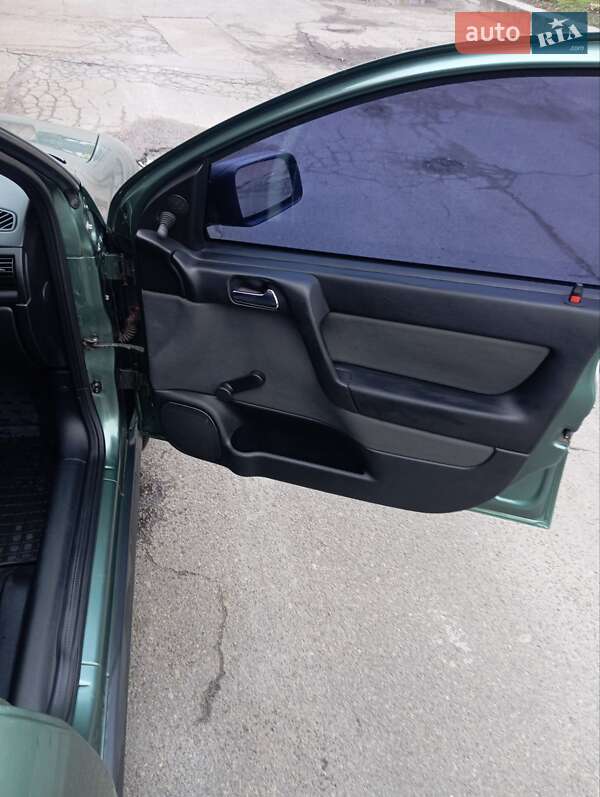 Седан Opel Astra 2007 в Славуті