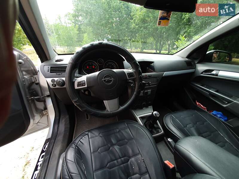 Универсал Opel Astra 2005 в Кропивницком фото 7 Универсал Opel Astra 2005 в Кропивницком