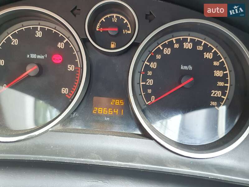 Универсал Opel Astra 2005 в Кропивницком фото 13 Универсал Opel Astra 2005 в Кропивницком